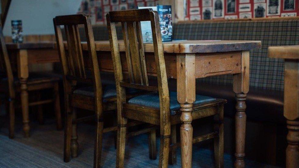 Empty bar at The Red Lion, Manningtree, Essex