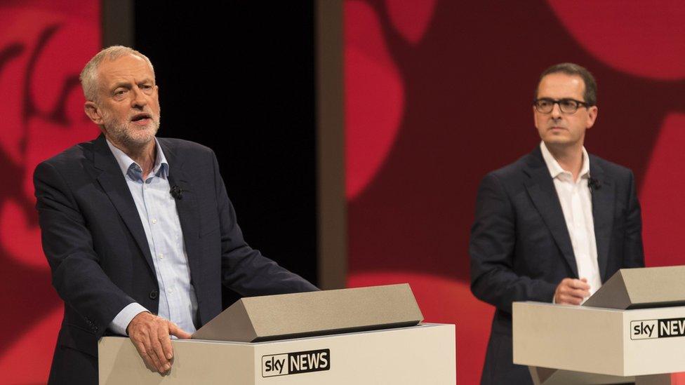 Jeremy Corbyn (left) and Owen Smith