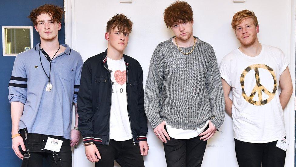 Viola Beach