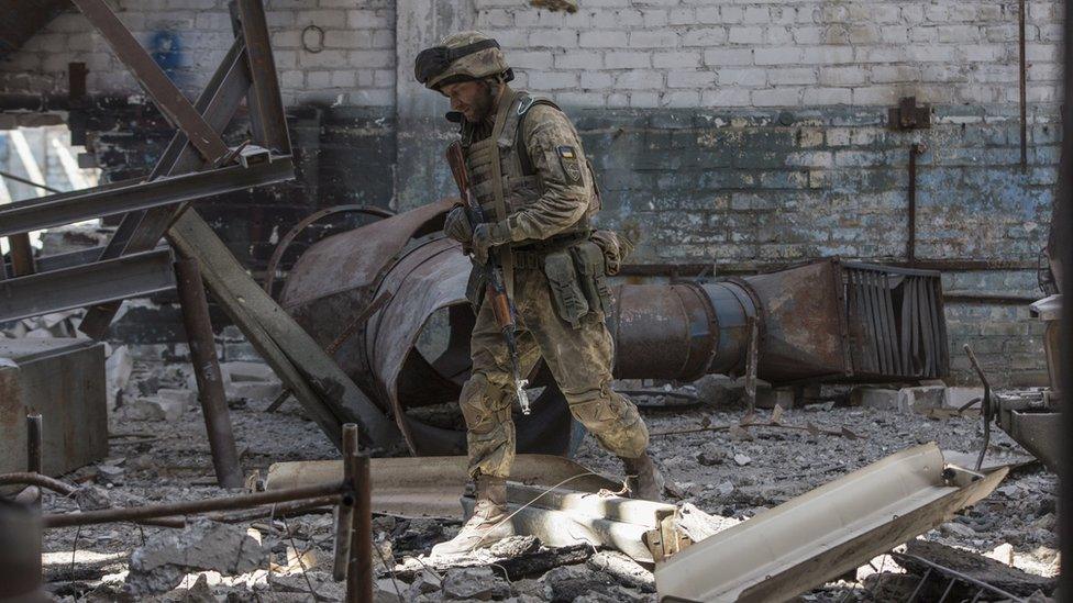 Ukrainian serviceman in the city of Severodonetsk