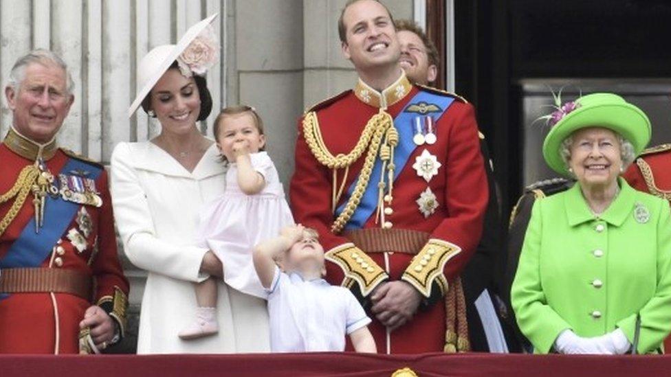 Queen and other royals on Buckingham Palace balcony