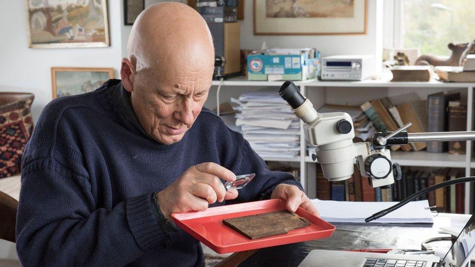 Roger Tomlin deciphers the Bloomberg tablets