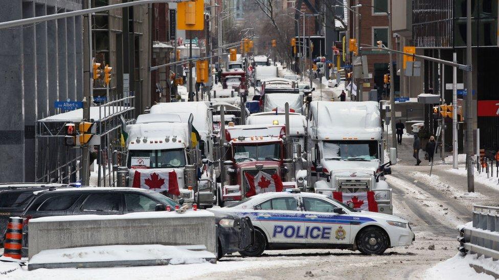 Trucks parked in downtown Ottawa continue to protest Covid-19 vaccine mandates and restrictions, on 4 February 2022 in Ottawa, Canada