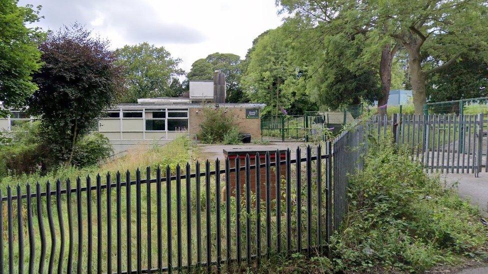 Elmete School seen from the street