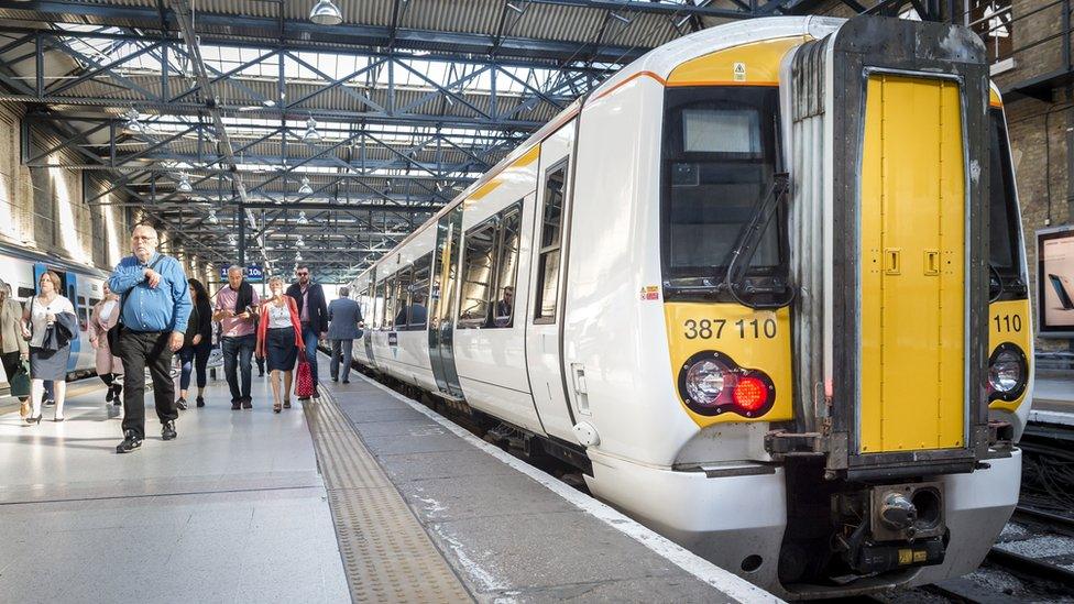 Great Northern train at Kings Cross