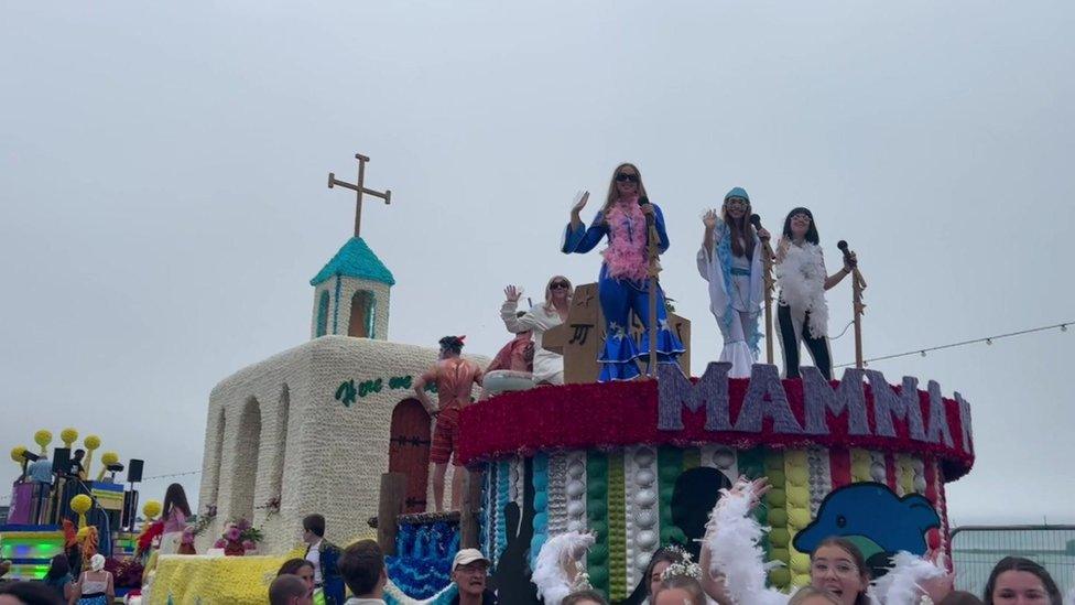 A photo of the float