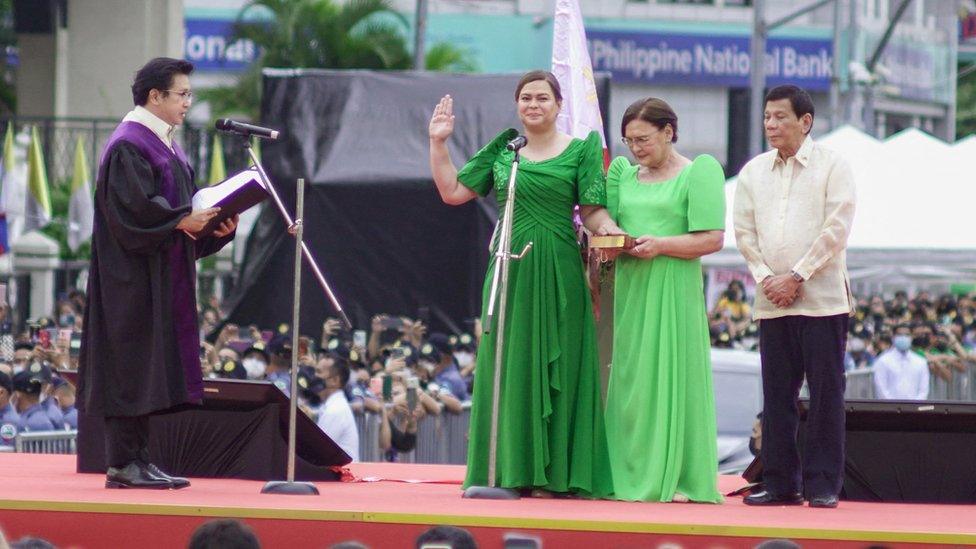 Image shows Sara Duterte being sworn in