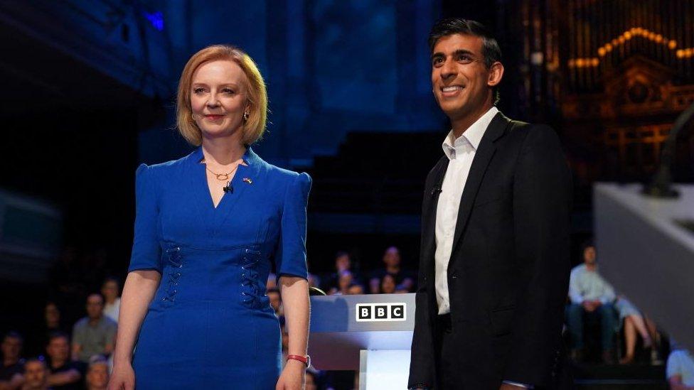 liz-truss-and-rishi-sunak.