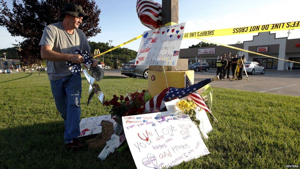 Memorial in front of the Armed Forces Career Center in Chattanooga, Tennessee, on 16 July