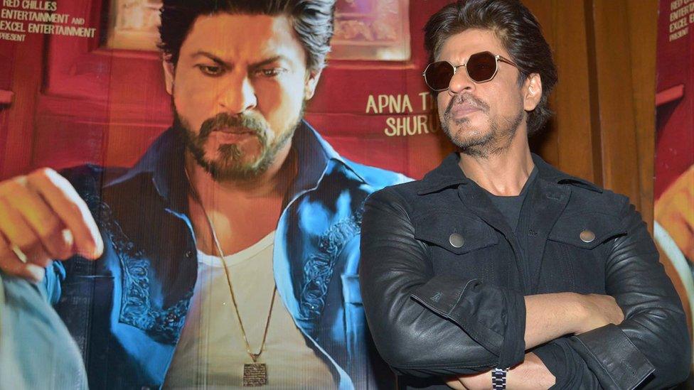 Pakistan bans Shah Rukh Khan film Raees - BBC News