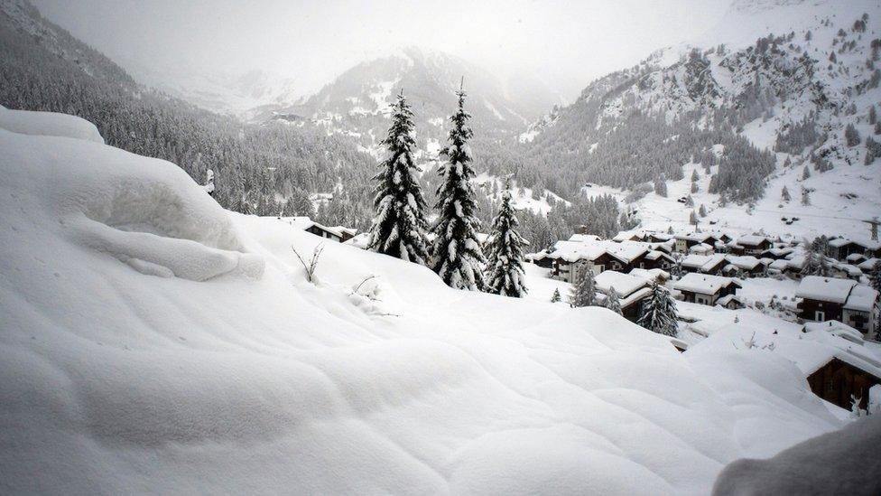 Huge amounts of snow are pictured in Zermatt, Switzerland, 09 January 2018.