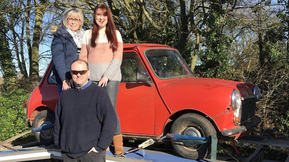 Daniel Fox with mum, sister and Mini