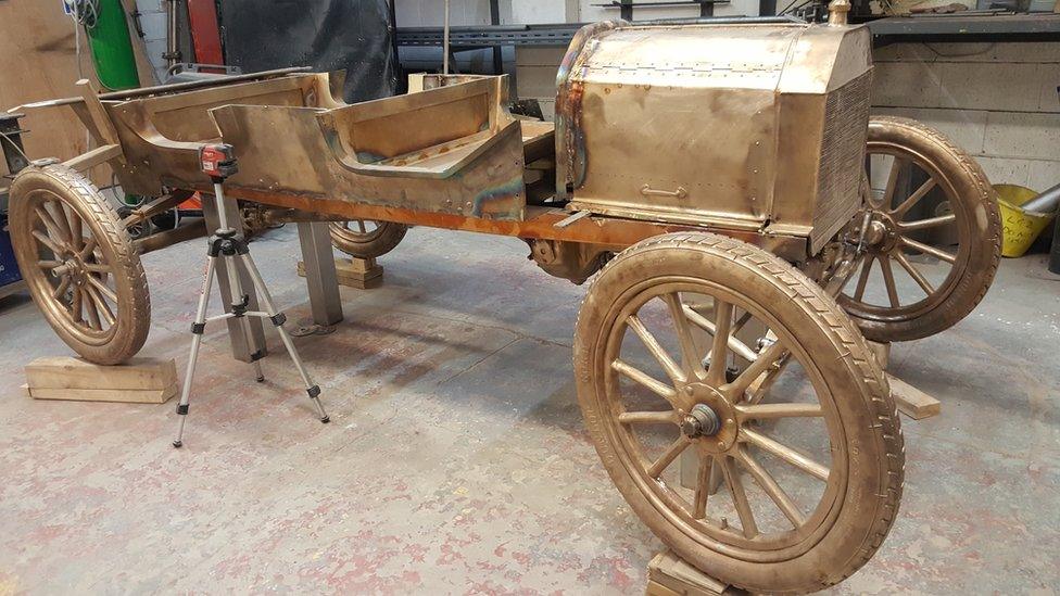 Making of Ford Model T bronze statue