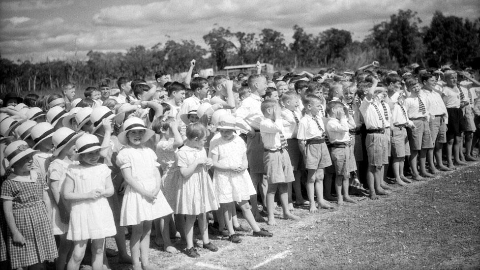 Children at Pinjarra hear a speech by the Duke of Gloucester