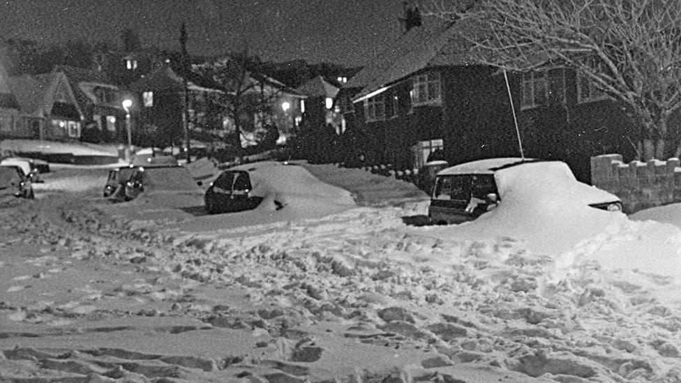 Cars covered in snow in Swansea - 1981