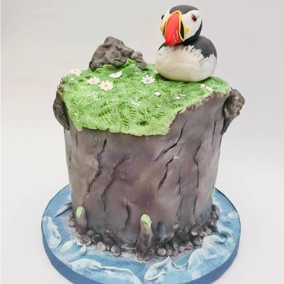 Puffin cake