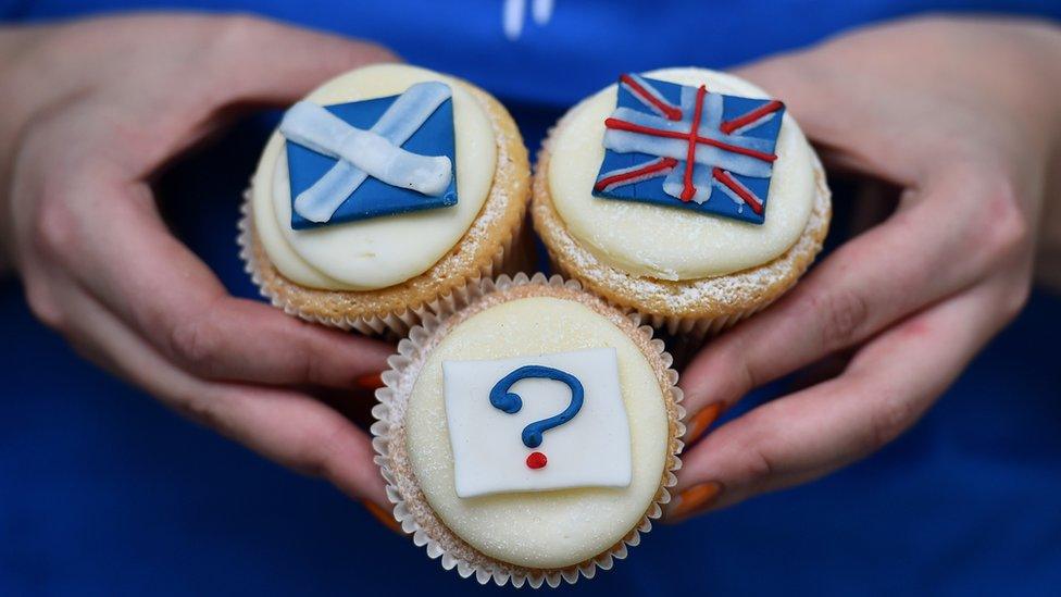 Buns-scottish-flag-union-jack.