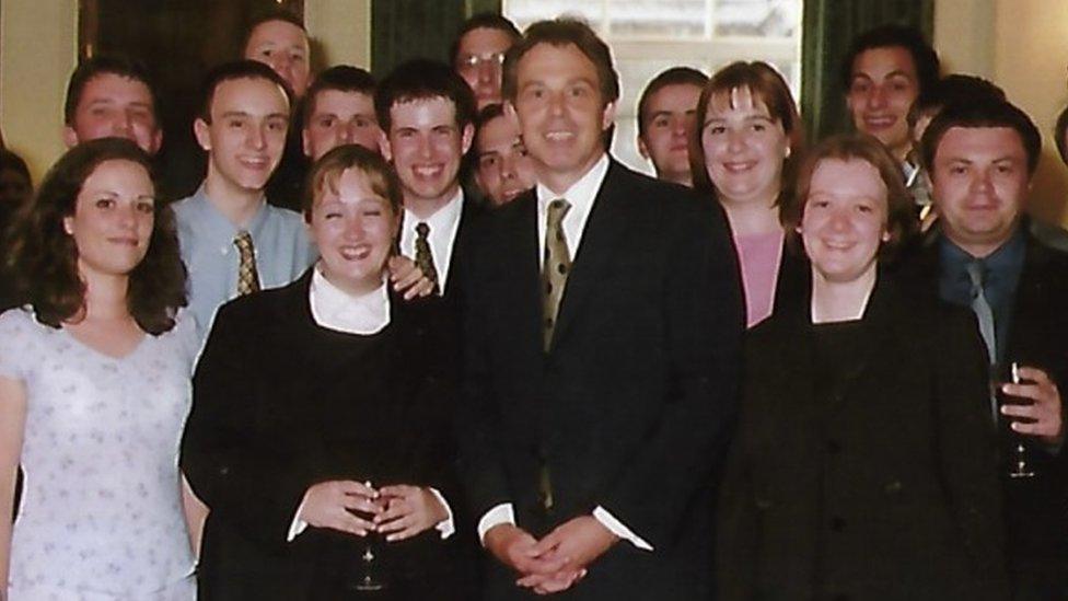 Tony Blair with young Labour members in 2000