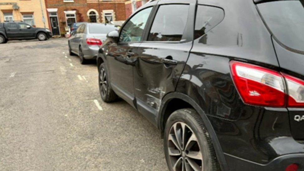 Damaged car, Regents St