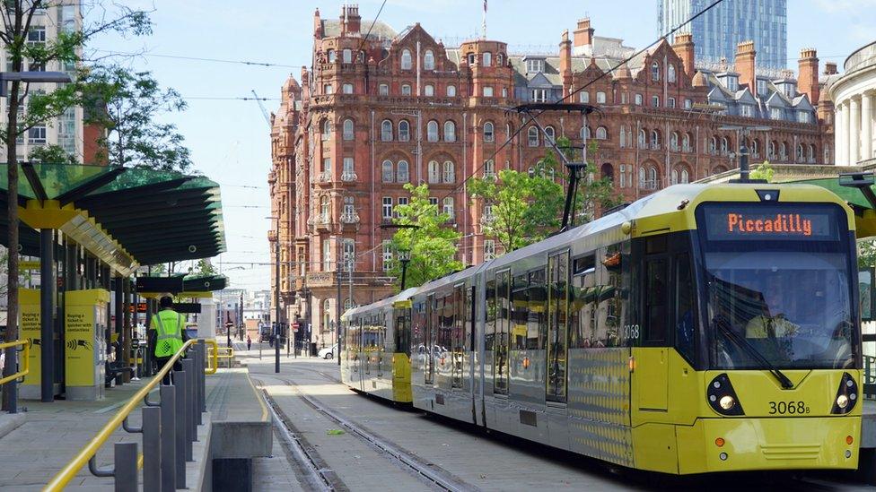 Metrolink tram,