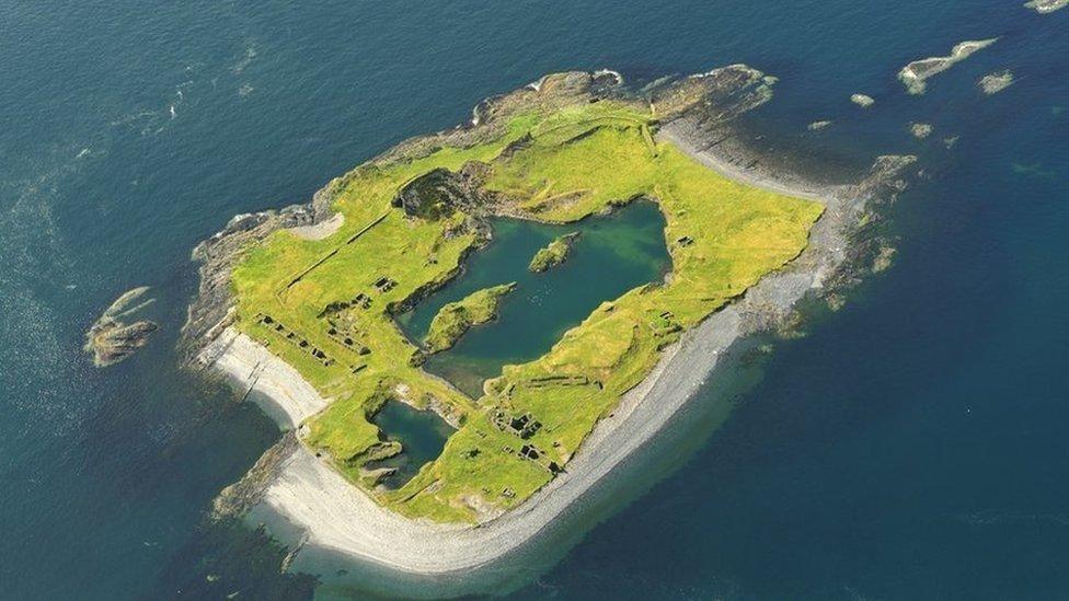 Eilean Bheul na h-Uamha