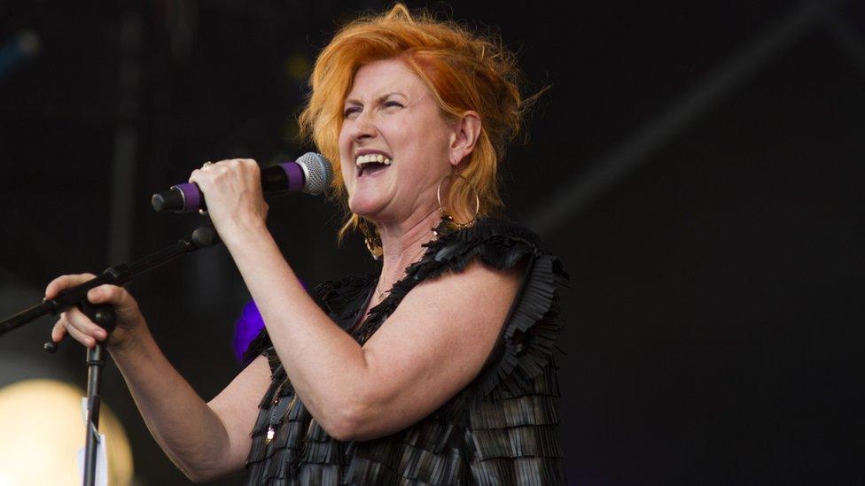 Eddi Reader