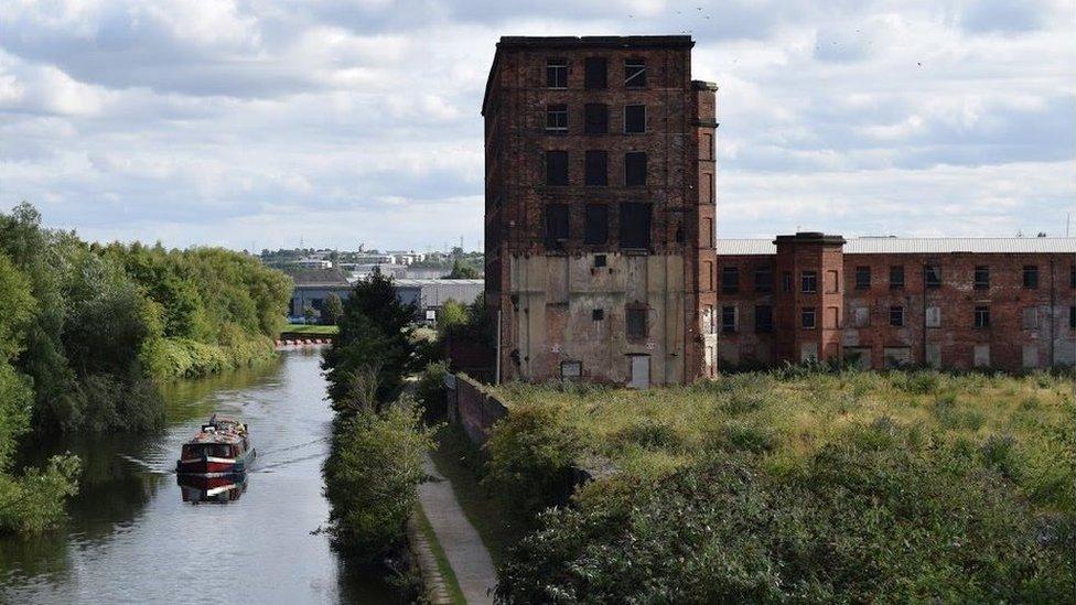 Hunslet and Victoria Mills, Leeds,