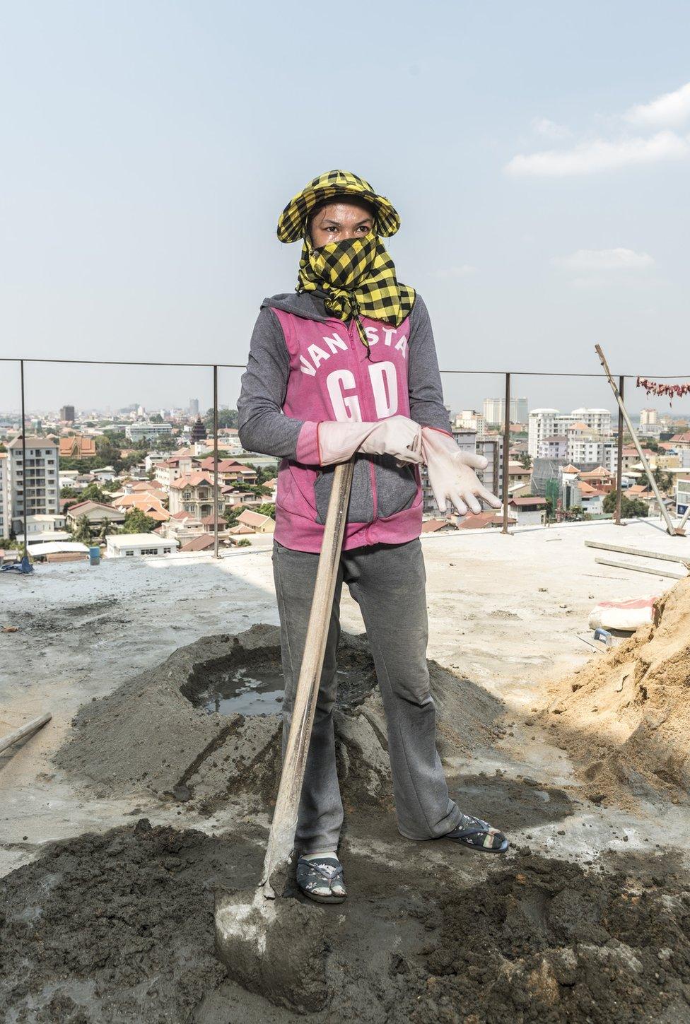 A female construction worker