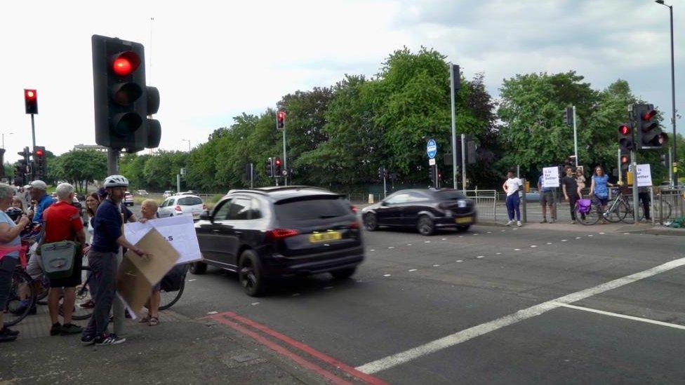 Active red light jumping