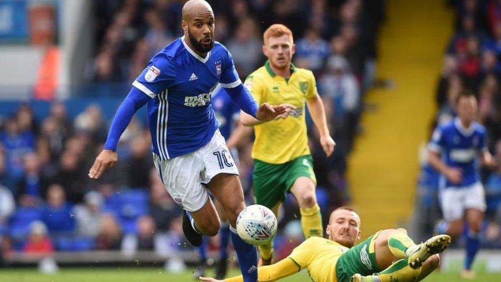 Ipswich v Norwich in a Skybet Championship match