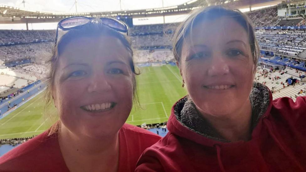 Suzanne and Clare Gower inside Stade de France