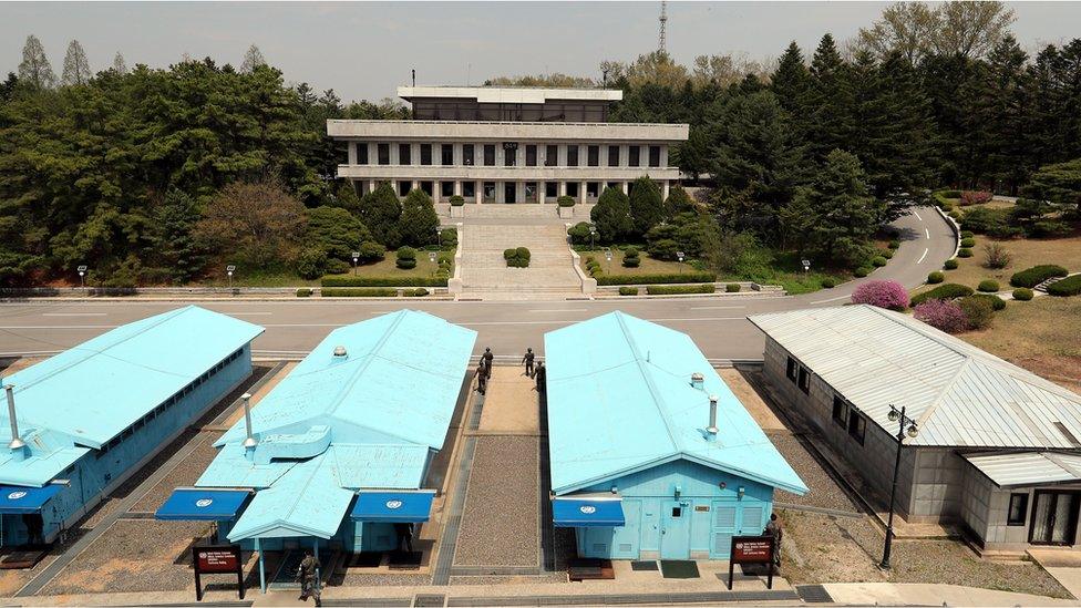 North Korean soldiers stand guard at the Joint Security Area (JSA) on the Demilitarized Zone (DMZ) in the border village of Panmunjom in Paju, South Korea, 26 April 2018.