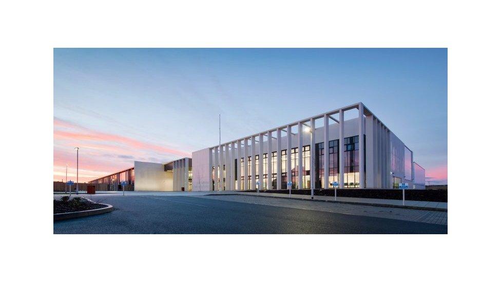 Ionad Coimhearsnachd Gallaibh an Ear