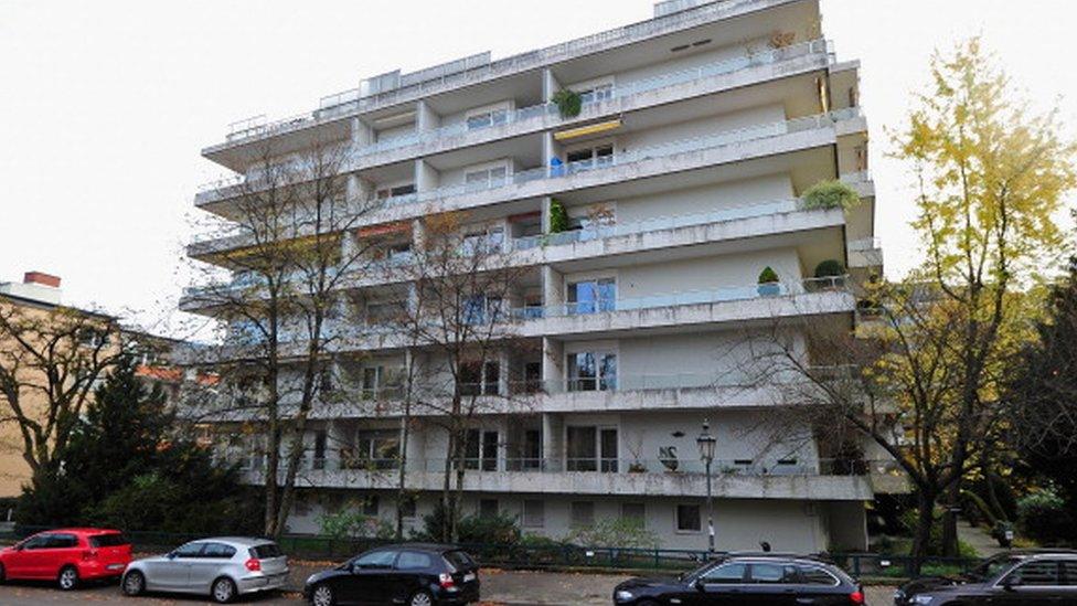 An exterior view of the apartment buildings in Munich containing the residence of Cornelius Gurlitt (04 November 2013)