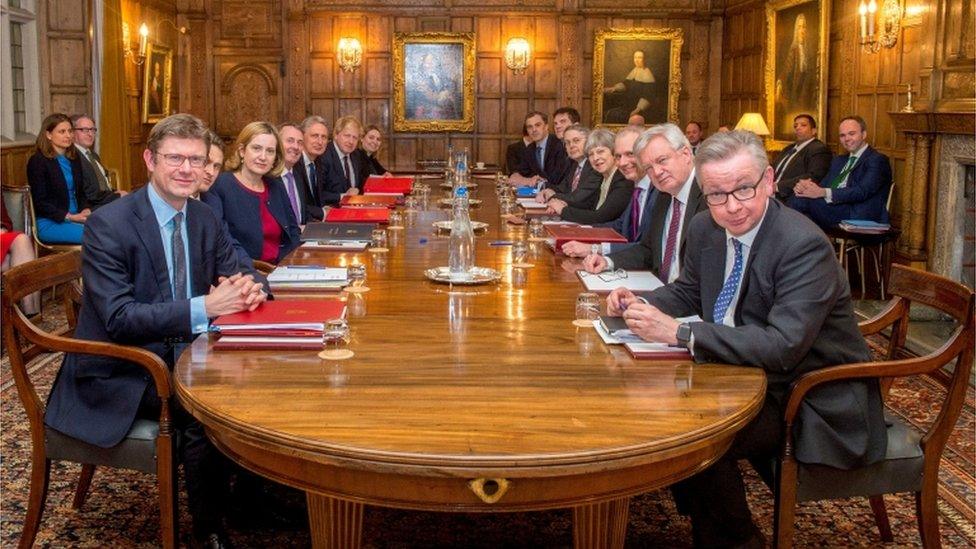 Brexit sub committee meet at Chequers