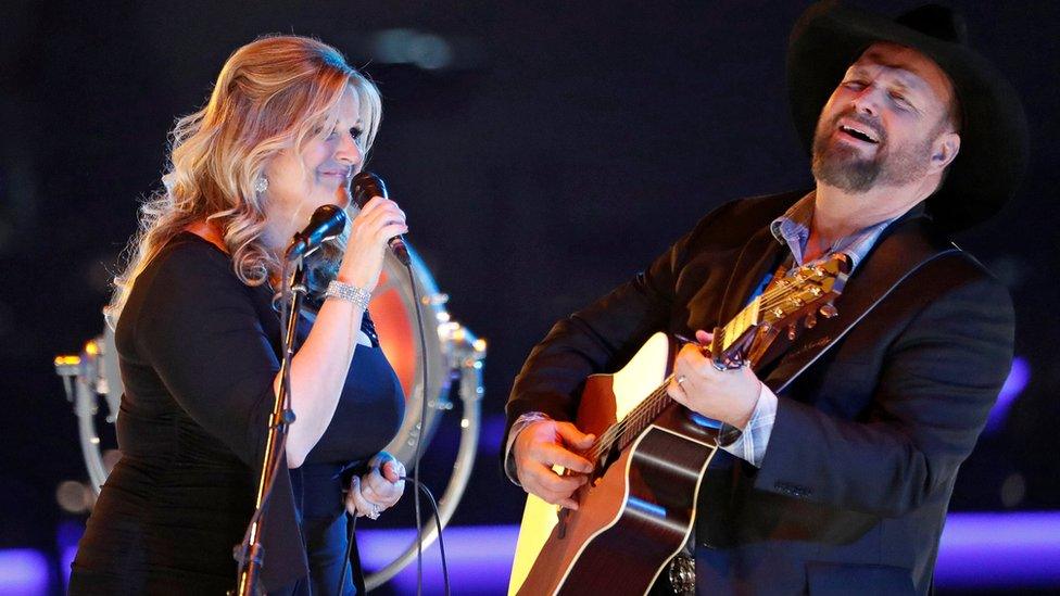 Garth Brooks and Trisha Yearwood