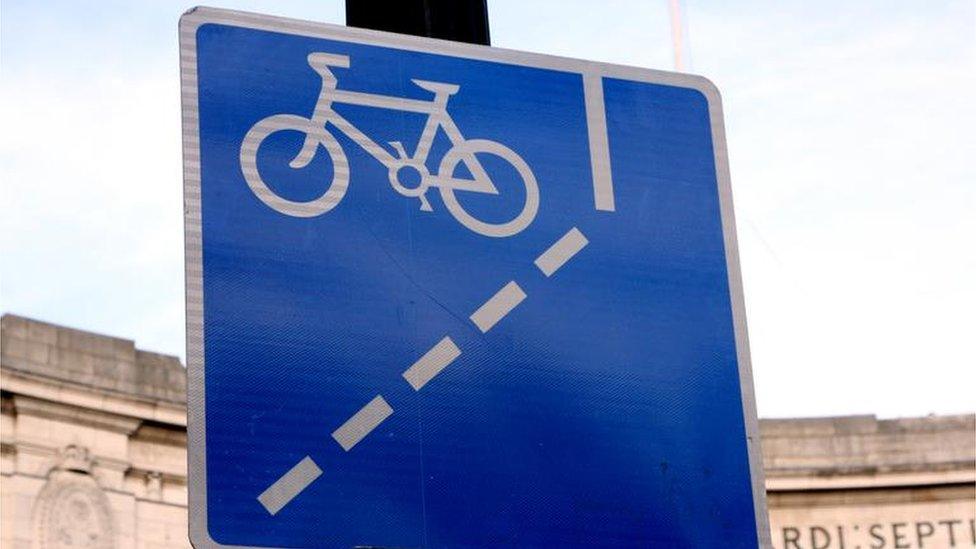 Cycle lane sign