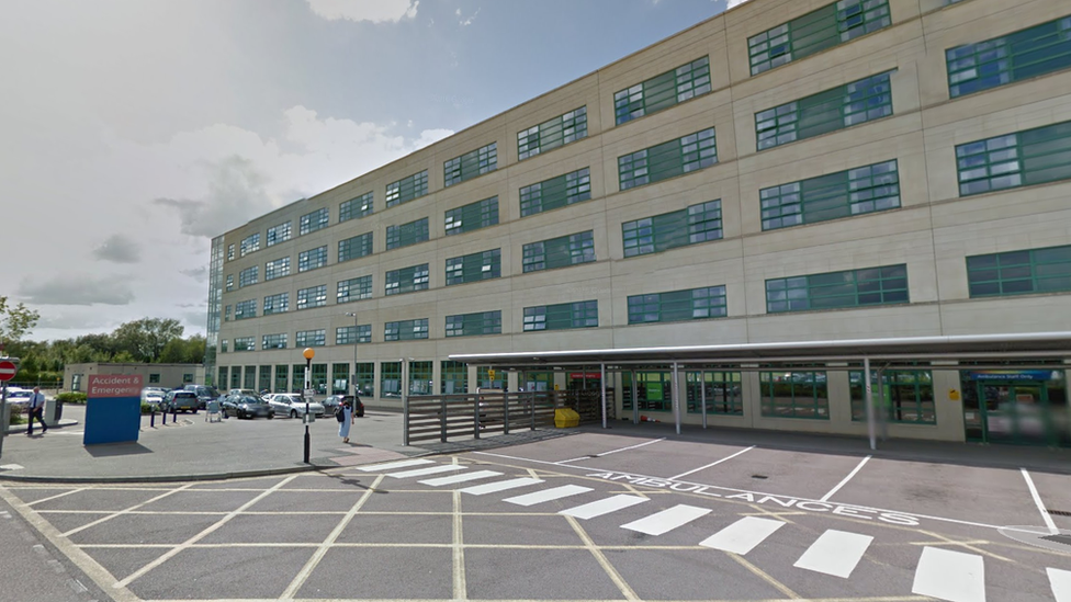 Outside view of a hospital in Swindon