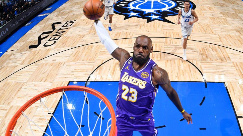 LeBron James történelmet ír: 1612 meccs, és tovább nincs vége!