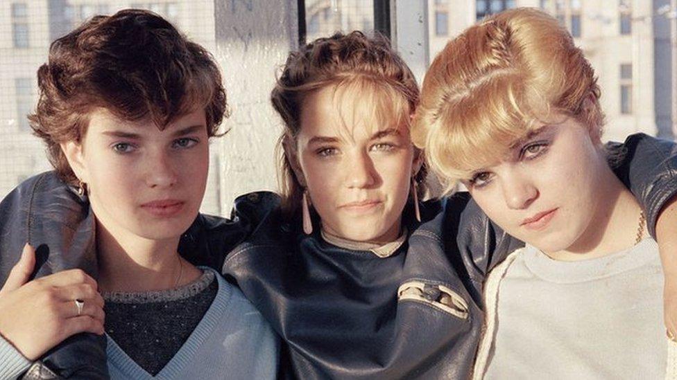 Women at the Pier Head by Tom Wood, 1985