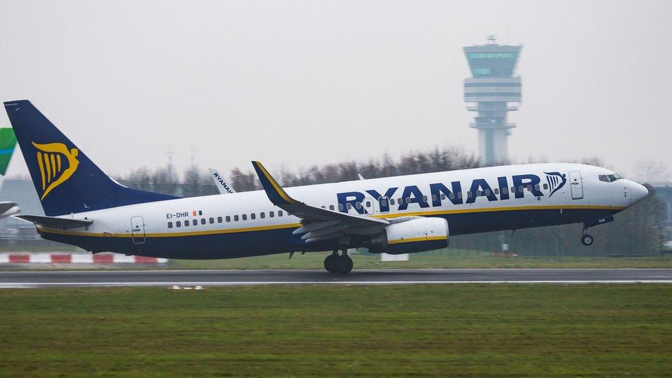 Ryanair plane