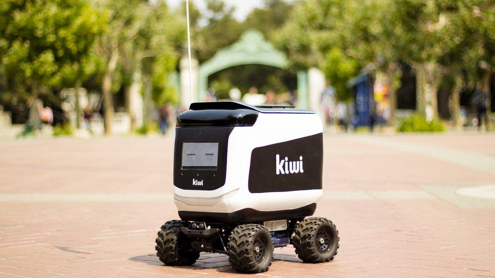 Kiwibot-delivery-robot