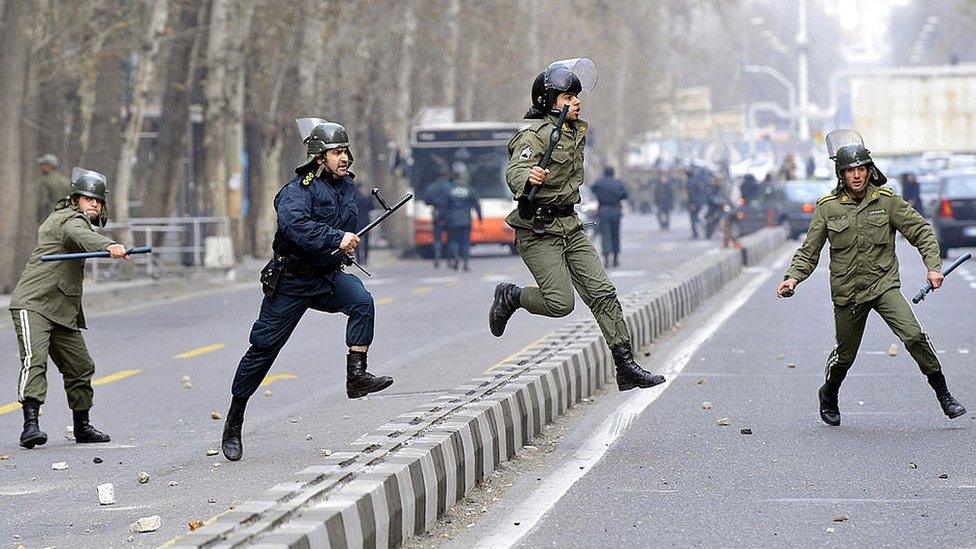 Security forces chase protestors in Tehran