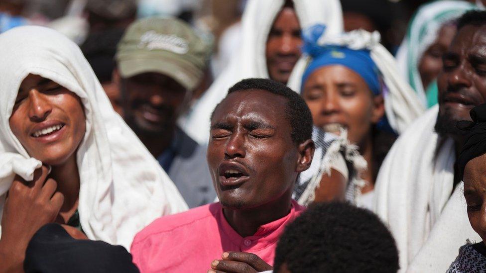 Oromo mourners in Ethiopia - December 2015