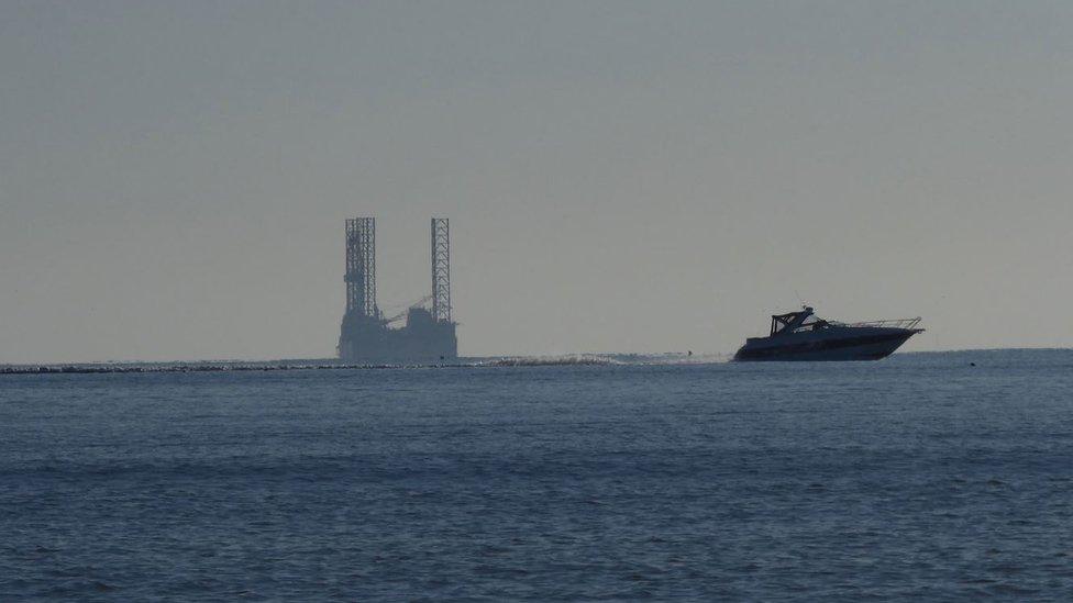 Oil rig, Poole Bay