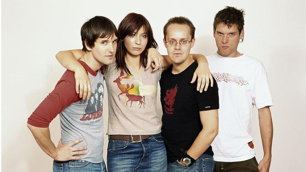 Ash, August 2002. From left to right, they are Tim Wheeler, Charlotte Hatherley, Rick McMurray and Mark Hamilton. (Photo by Tim Roney/Getty Images)