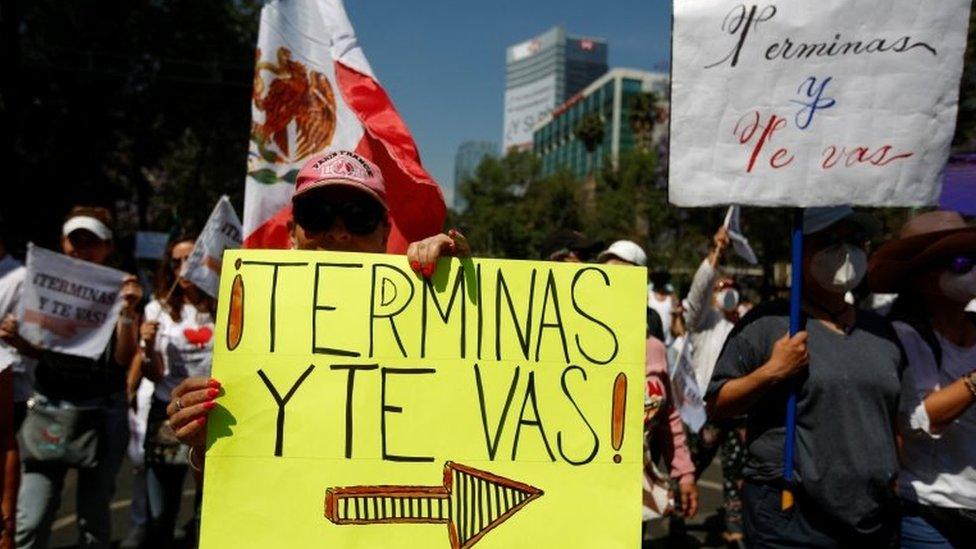 Anti-government protesters march against Mexican President Andres Manuel Lopez Obrador and the April 10 recall referendum on his presidency, in Mexico City, Mexico April 3, 2022