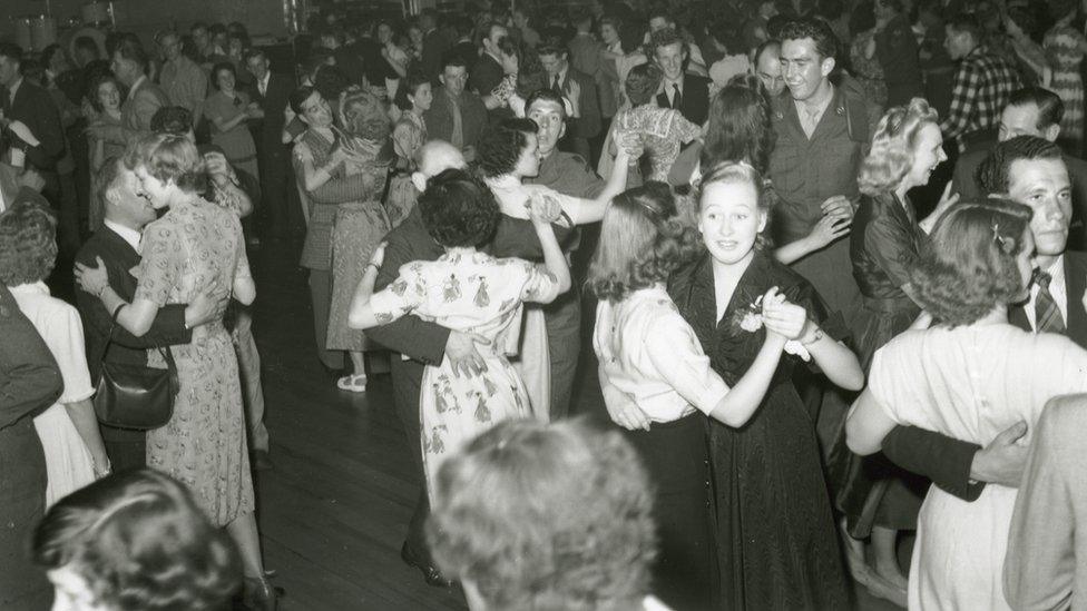 Dance at the Samson and Hercules, 1940s