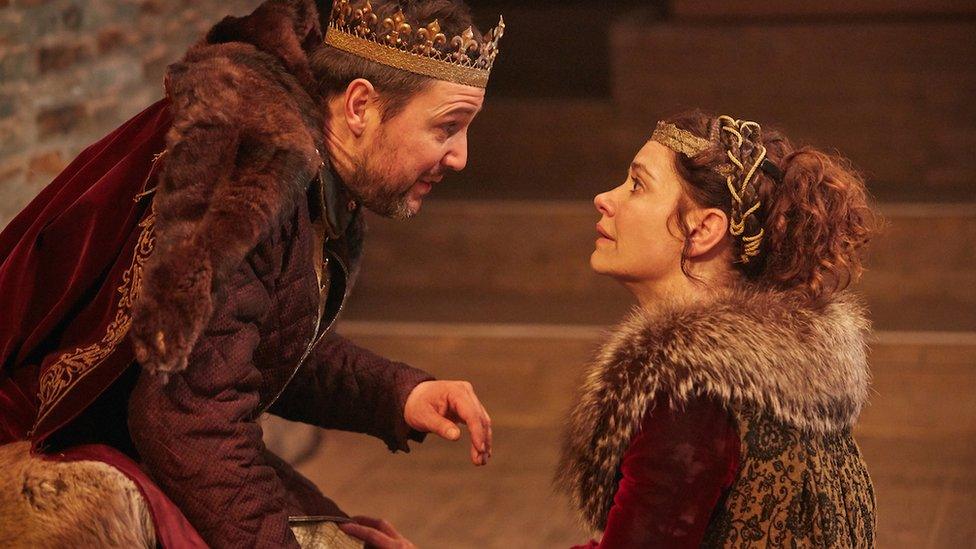 Richard Lynch and Ffion Dafis as Macbeth and Lady Macbeth