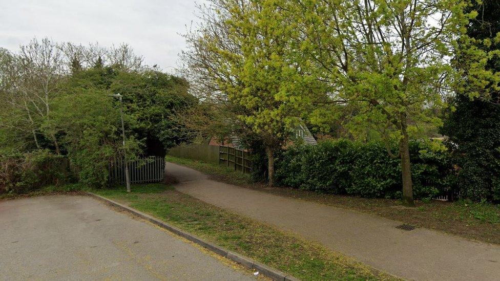 Entrance to Grammar School bridge in Kibworth Beauchamp